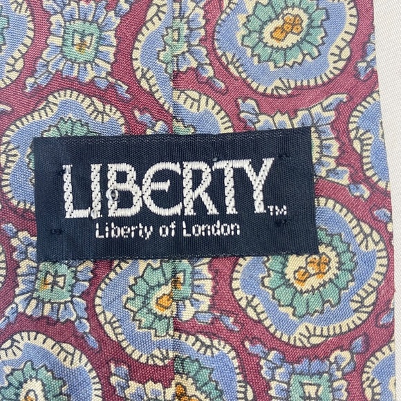 LIBERTY OF LONDON Flower Geometric Lavender Tie - Picture 8 of 8